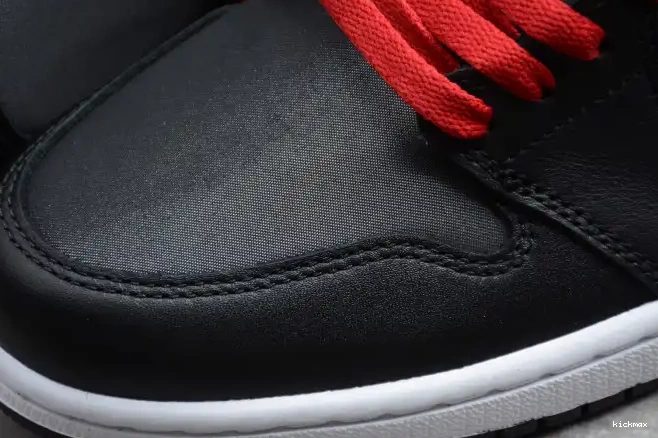 Cheap MAX Jordan Black Retro Air 1 OG 555088-060 Satin High 0406